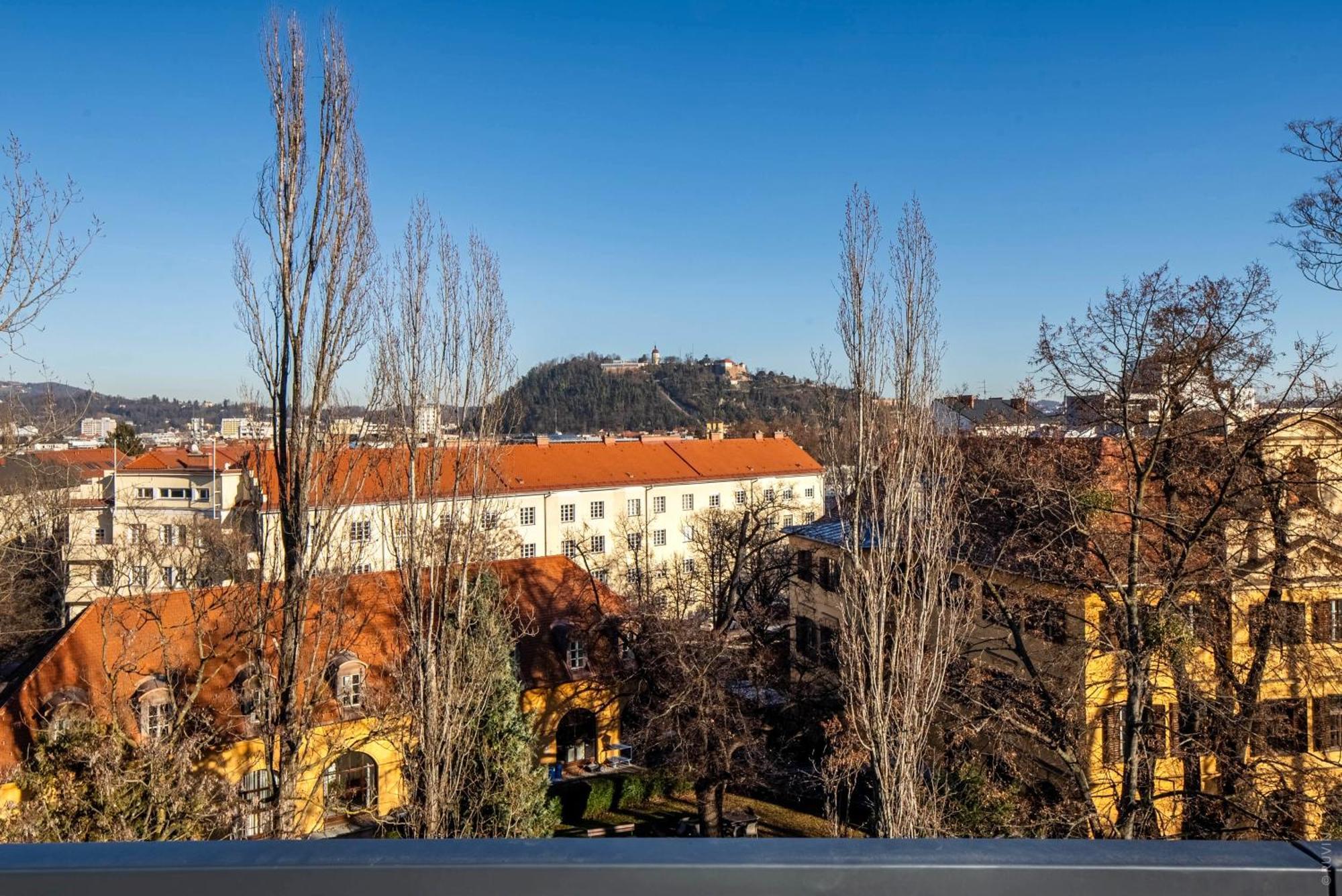 Whats-App Self-Check-In - Apartment Am Hauptbahnhof غراتس المظهر الخارجي الصورة